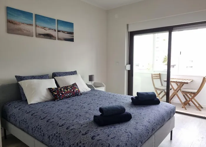 Beach Apartment W/Ocean View